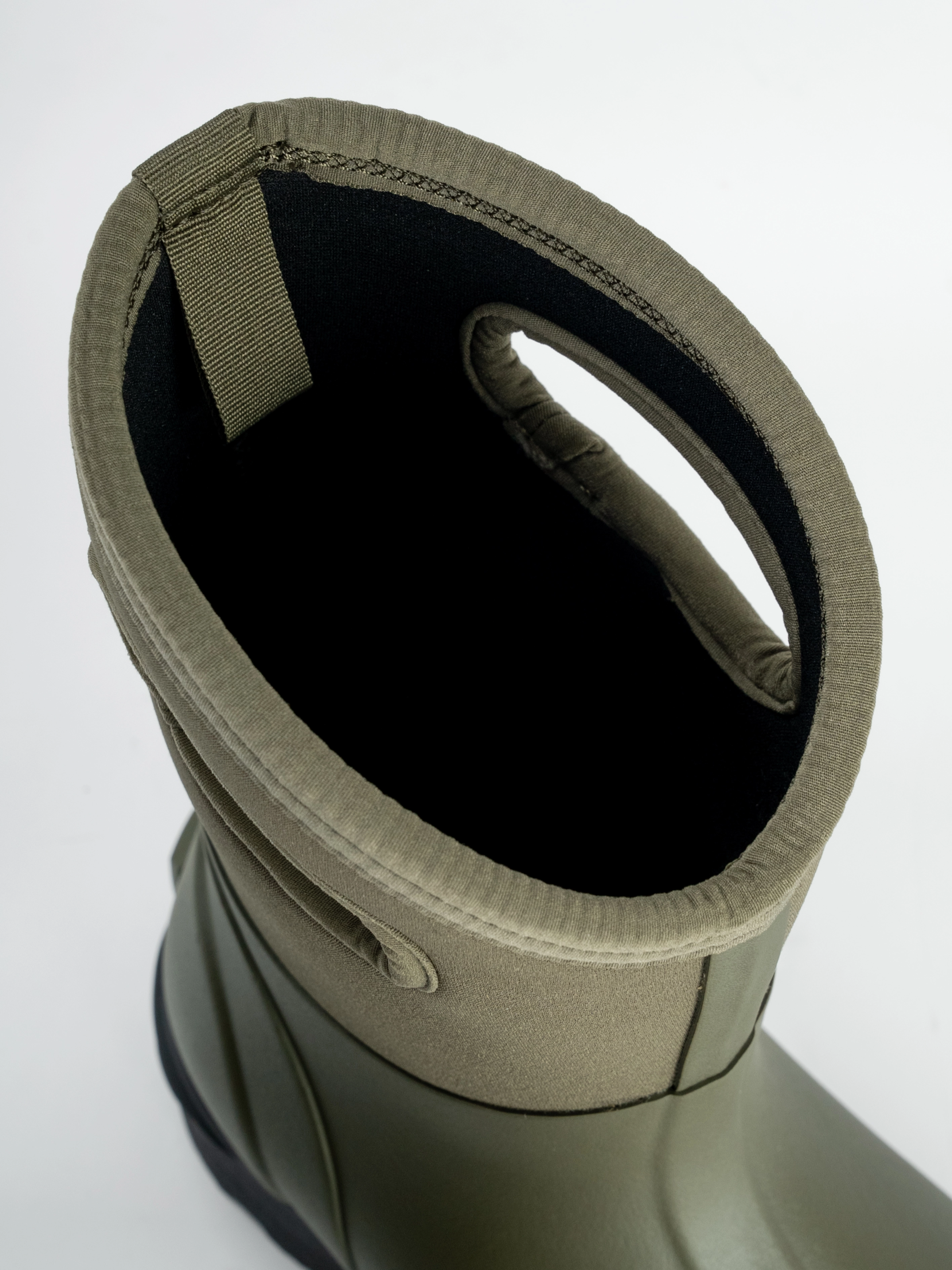 TwoTracks Baruga Olive Men High