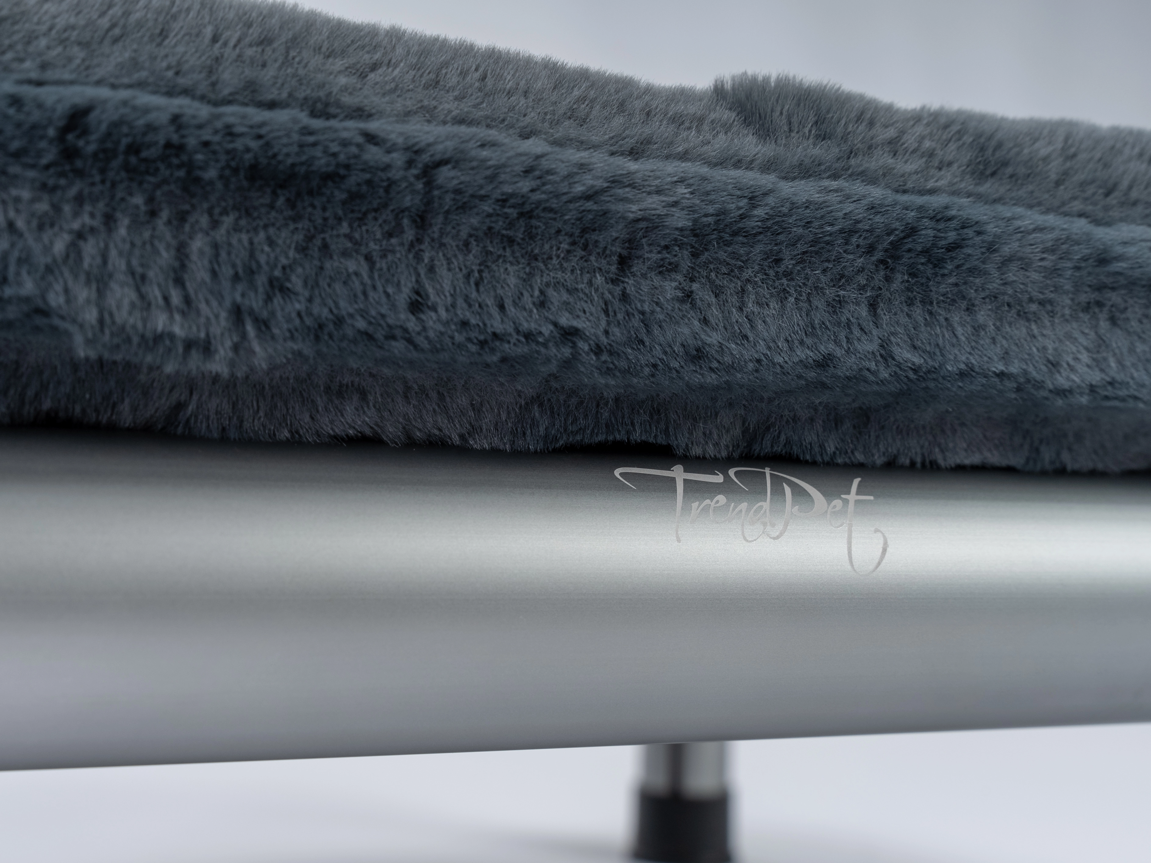 Harmony kuschelige Wendedecke passend zum HighBed von TrendPet für Hunde